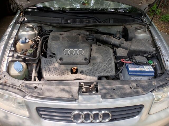 Ауди А3 1997 в Киеве на Automoto.ua Серый Ауди А3, объемом двигателя 1.6 л и пробегом 250 тыс. км за 3500 $, фото 7 на Automoto.ua