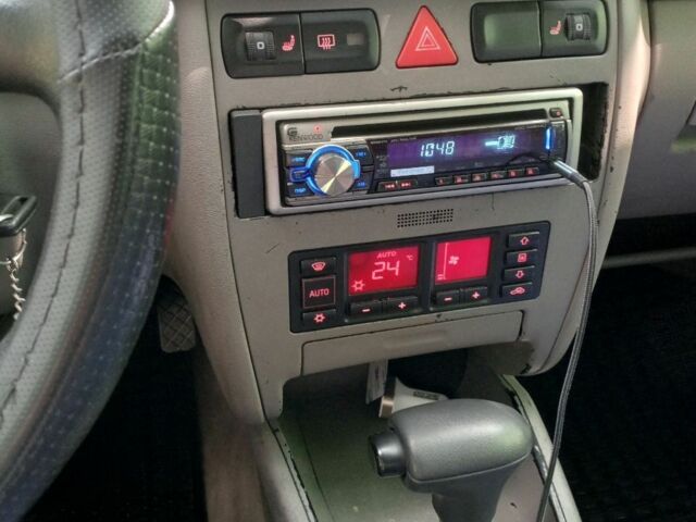 Ауди А3 1997 в Киеве на Automoto.ua Серый Ауди А3, объемом двигателя 1.6 л и пробегом 250 тыс. км за 3500 $, фото 3 на Automoto.ua