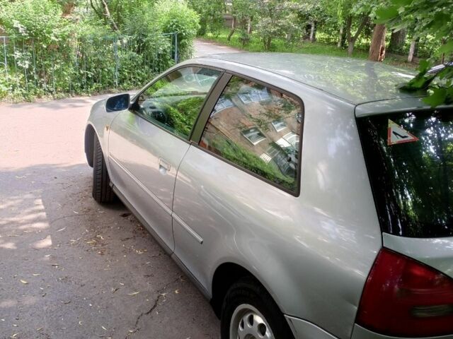 Ауди А3 1997 в Киеве на Automoto.ua Серый Ауди А3, объемом двигателя 1.6 л и пробегом 250 тыс. км за 3500 $, фото 5 на Automoto.ua