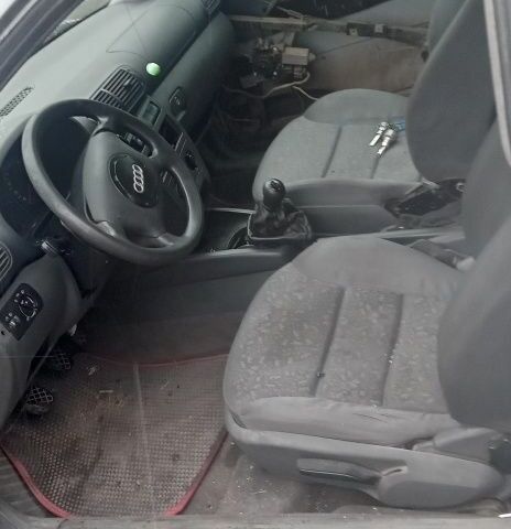 Сірий Ауді А3, об'ємом двигуна 0 л та пробігом 463 тис. км за 1069 $, фото 6 на Automoto.ua