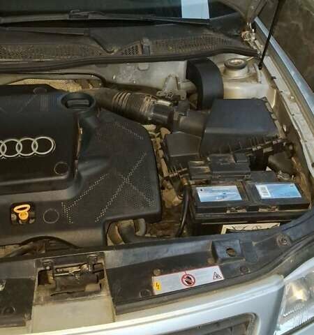 Серый Ауди А3, объемом двигателя 1.6 л и пробегом 192 тыс. км за 3200 $, фото 6 на Automoto.ua