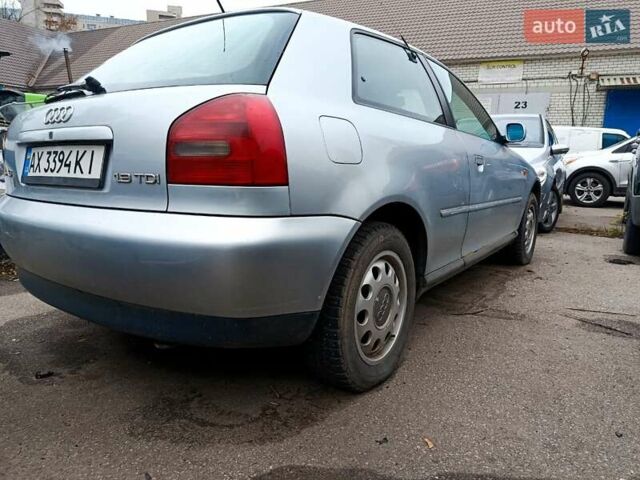 Серый Ауди А3, объемом двигателя 1.9 л и пробегом 200 тыс. км за 2900 $, фото 2 на Automoto.ua