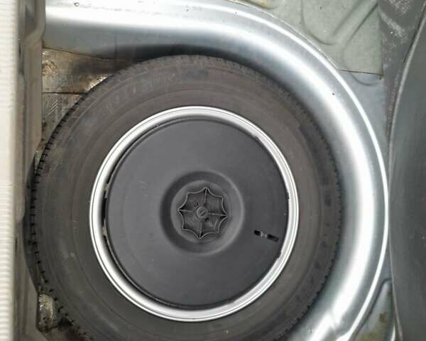 Серый Ауди А3, объемом двигателя 1.6 л и пробегом 300 тыс. км за 3750 $, фото 10 на Automoto.ua