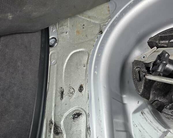 Серый Ауди А3, объемом двигателя 1.6 л и пробегом 229 тыс. км за 4600 $, фото 9 на Automoto.ua