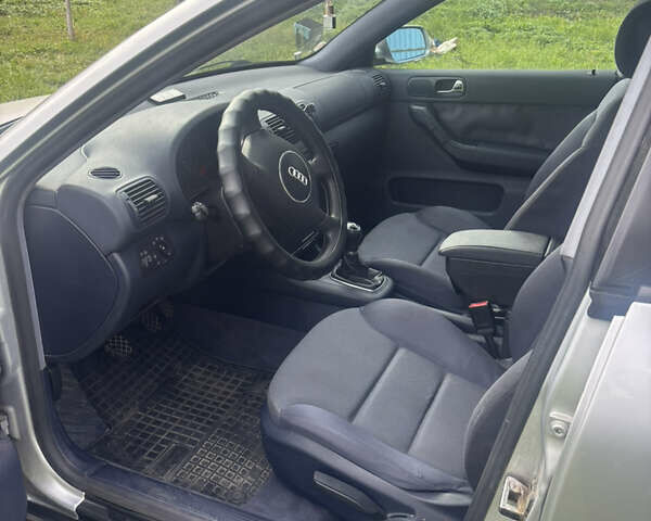 Ауди А3 2000 в Киеве на Automoto.ua Серый Ауди А3, объемом двигателя 1.6 л и пробегом 265 тыс. км за 4400 $, фото 7 на Automoto.ua
