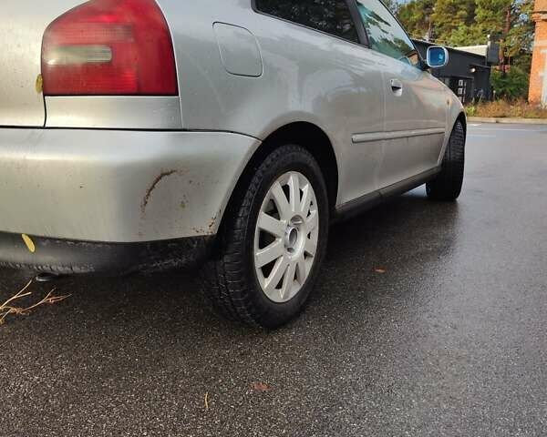 Серый Ауди А3, объемом двигателя 1.6 л и пробегом 218 тыс. км за 3800 $, фото 19 на Automoto.ua