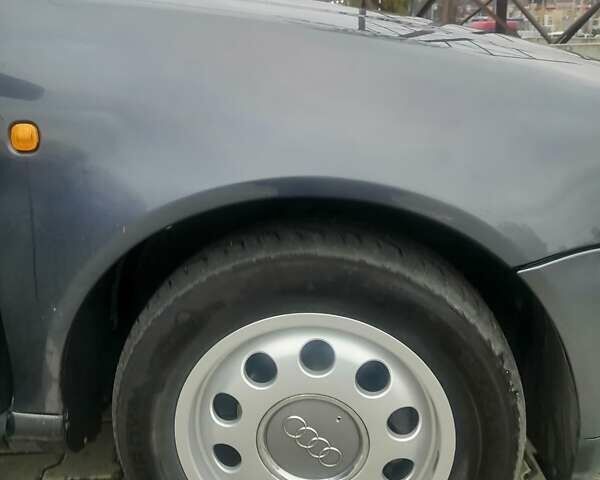 Серый Ауди А3, объемом двигателя 1.6 л и пробегом 269 тыс. км за 4350 $, фото 12 на Automoto.ua