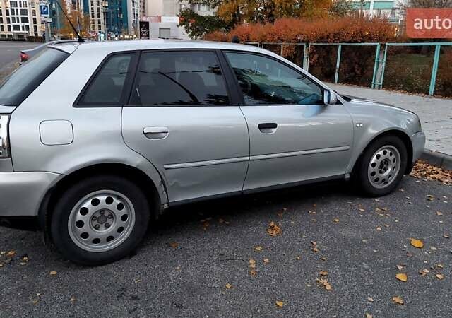 Ауди А3 2001 в Черкассах на Automoto.ua Серый Ауди А3, объемом двигателя 1.6 л и пробегом 310 тыс. км за 3450 $, фото 3 на Automoto.ua