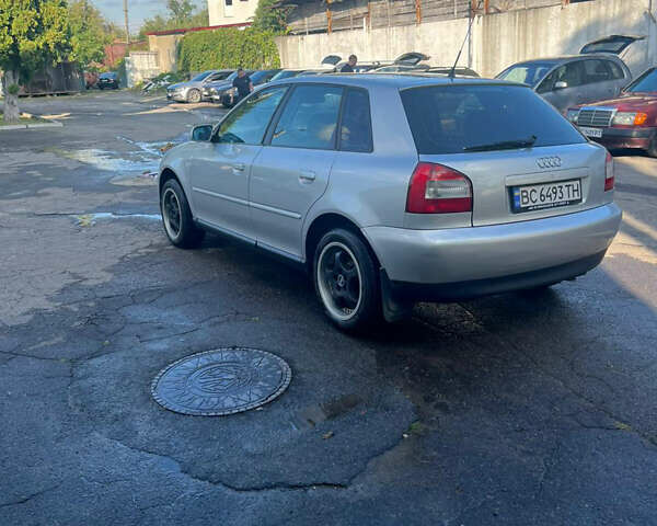 Ауди А3 2001 в Львове на Automoto.ua Серый Ауди А3, объемом двигателя 1.6 л и пробегом 246 тыс. км за 3900 $, фото 4 на Automoto.ua