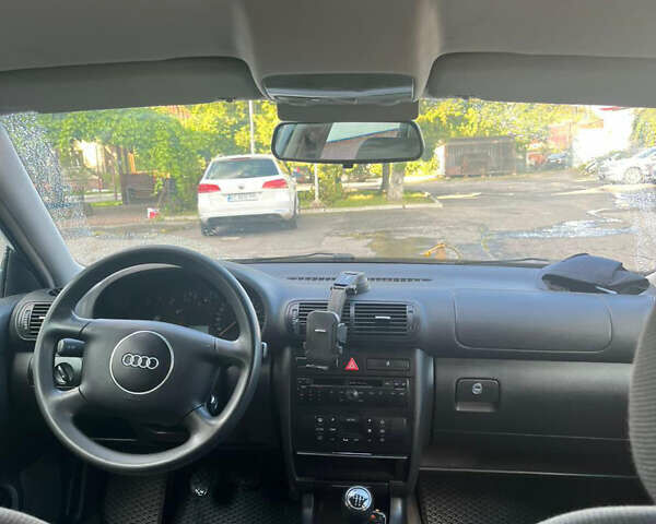 Ауди А3 2001 в Львове на Automoto.ua Серый Ауди А3, объемом двигателя 1.6 л и пробегом 246 тыс. км за 3900 $, фото 9 на Automoto.ua