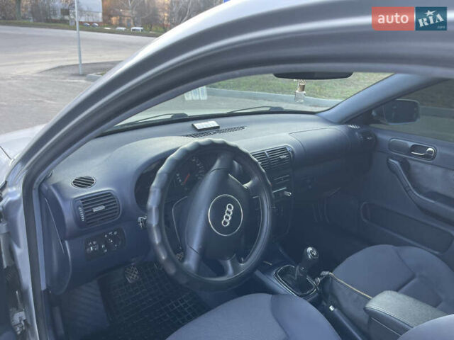 Серый Ауди А3, объемом двигателя 1.6 л и пробегом 265 тыс. км за 4500 $, фото 18 на Automoto.ua