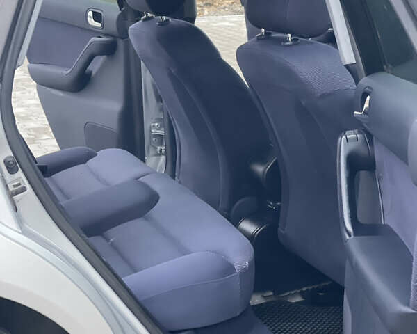 Серый Ауди А3, объемом двигателя 1.6 л и пробегом 286 тыс. км за 1600 $, фото 12 на Automoto.ua