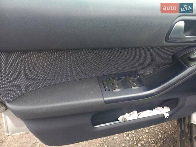 Сірий Ауді А3, об'ємом двигуна 1.6 л та пробігом 237 тис. км за 5300 $, фото 4 на Automoto.ua
