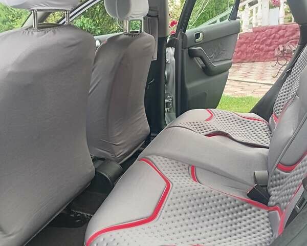 Серый Ауди А3, объемом двигателя 1.6 л и пробегом 185 тыс. км за 4300 $, фото 6 на Automoto.ua