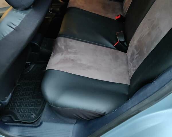 Серый Ауди А3, объемом двигателя 1.6 л и пробегом 174 тыс. км за 4700 $, фото 8 на Automoto.ua