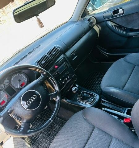 Серый Ауди А3, объемом двигателя 1.6 л и пробегом 295 тыс. км за 3499 $, фото 11 на Automoto.ua