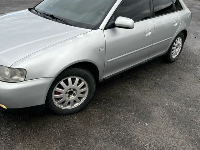 Сірий Ауді А3, об'ємом двигуна 1.8 л та пробігом 260 тис. км за 4300 $, фото 3 на Automoto.ua