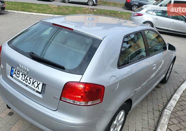 Серый Ауди А3, объемом двигателя 1.6 л и пробегом 180 тыс. км за 6500 $, фото 6 на Automoto.ua