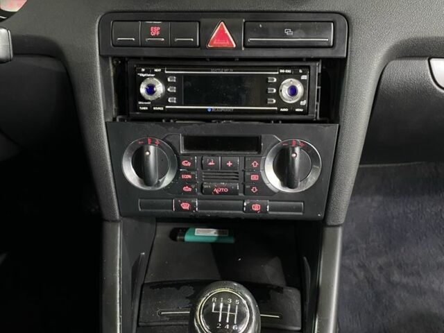 Ауди А3 2003 в Львове на Automoto.ua Серый Ауди А3, объемом двигателя 2 л и пробегом 262 тыс. км за 5250 $, фото 6 на Automoto.ua