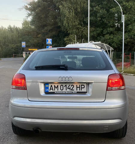 Серый Ауди А3, объемом двигателя 1.6 л и пробегом 260 тыс. км за 5600 $, фото 2 на Automoto.ua