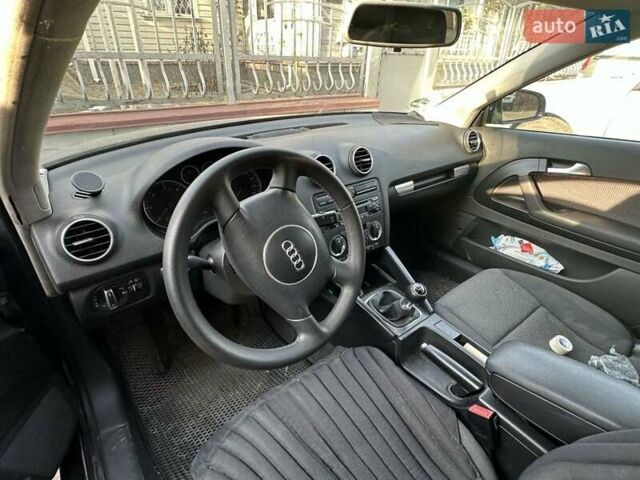 Ауди А3 2003 в Чернигове на Automoto.ua Серый Ауди А3, объемом двигателя 1.9 л и пробегом 252 тыс. км за 4900 $, фото 3 на Automoto.ua