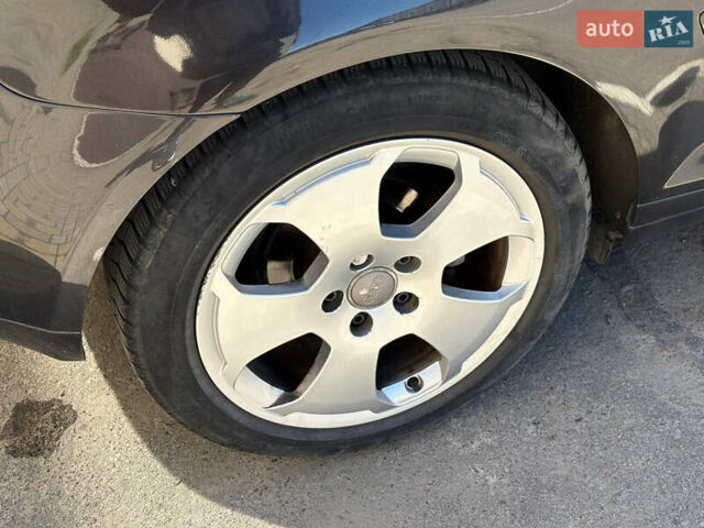 Серый Ауди А3, объемом двигателя 1.9 л и пробегом 270 тыс. км за 5899 $, фото 15 на Automoto.ua