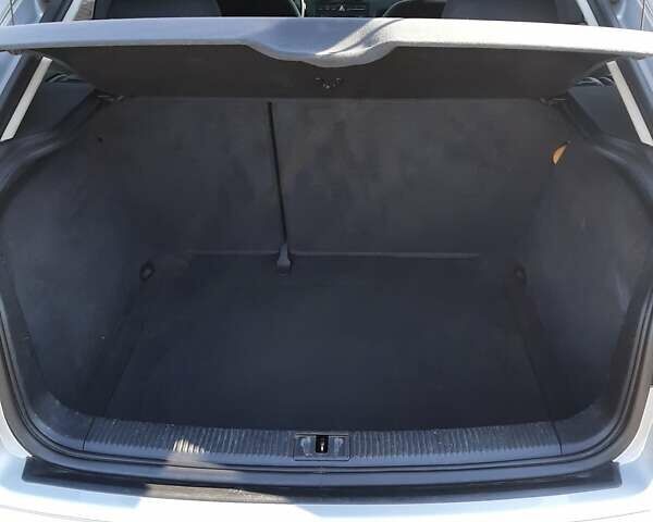 Серый Ауди А3, объемом двигателя 1.6 л и пробегом 256 тыс. км за 4899 $, фото 9 на Automoto.ua