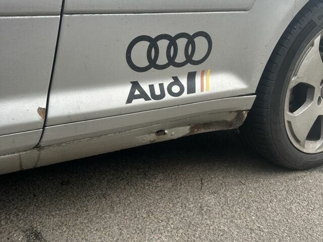 Серый Ауди А3, объемом двигателя 2 л и пробегом 247 тыс. км за 3200 $, фото 5 на Automoto.ua