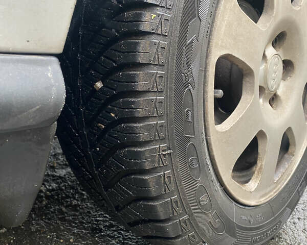 Сірий Ауді А3, об'ємом двигуна 1.6 л та пробігом 133 тис. км за 5100 $, фото 7 на Automoto.ua