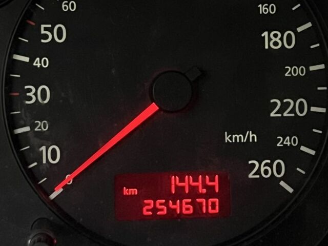 Сірий Ауді А3, об'ємом двигуна 0 л та пробігом 250 тис. км за 4400 $, фото 7 на Automoto.ua