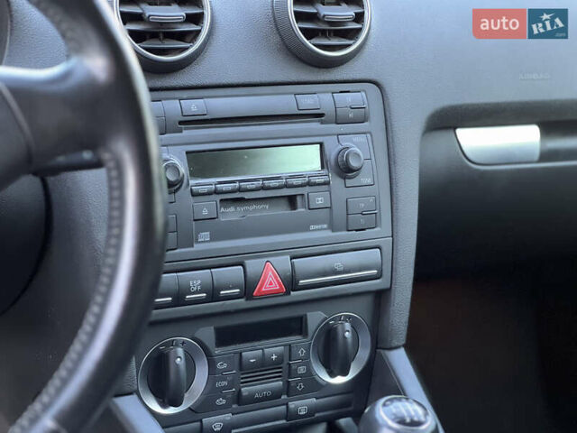 Сірий Ауді А3, об'ємом двигуна 2 л та пробігом 220 тис. км за 4950 $, фото 23 на Automoto.ua