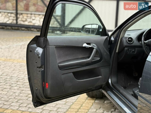 Серый Ауди А3, объемом двигателя 2 л и пробегом 220 тыс. км за 4450 $, фото 17 на Automoto.ua