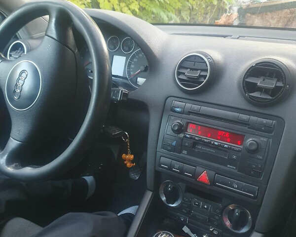 Серый Ауди А3, объемом двигателя 2 л и пробегом 408 тыс. км за 2300 $, фото 1 на Automoto.ua