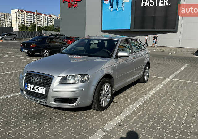 Серый Ауди А3, объемом двигателя 1.6 л и пробегом 205 тыс. км за 6800 $, фото 10 на Automoto.ua