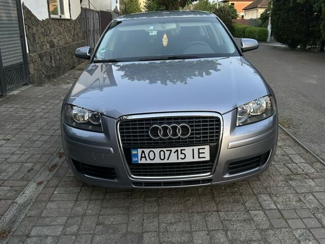 Сірий Ауді А3, об'ємом двигуна 2 л та пробігом 205 тис. км за 7600 $, фото 1 на Automoto.ua