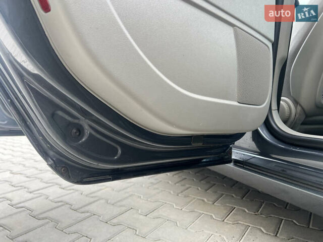 Сірий Ауді А3, об'ємом двигуна 1.98 л та пробігом 186 тис. км за 6990 $, фото 31 на Automoto.ua