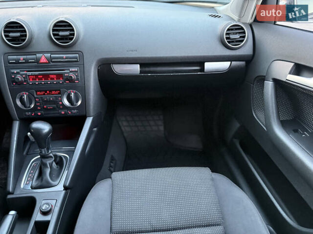 Сірий Ауді А3, об'ємом двигуна 1.97 л та пробігом 290 тис. км за 5850 $, фото 51 на Automoto.ua