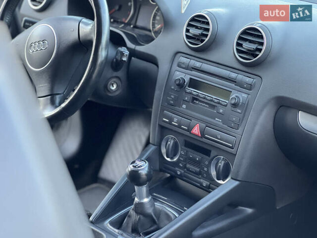 Сірий Ауді А3, об'ємом двигуна 2 л та пробігом 220 тис. км за 4950 $, фото 34 на Automoto.ua