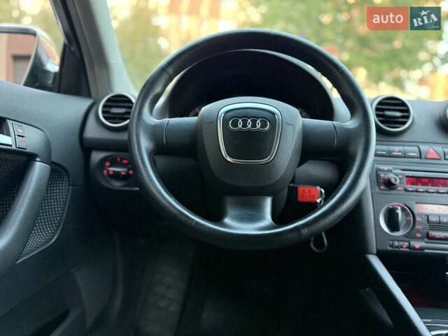 Сірий Ауді А3, об'ємом двигуна 1.97 л та пробігом 290 тис. км за 5850 $, фото 46 на Automoto.ua