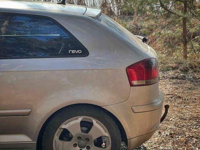 Серый Ауди А3, объемом двигателя 2 л и пробегом 245 тыс. км за 4200 $, фото 6 на Automoto.ua