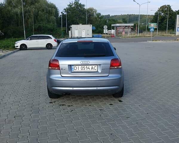Сірий Ауді А3, об'ємом двигуна 2 л та пробігом 262 тис. км за 5500 $, фото 4 на Automoto.ua