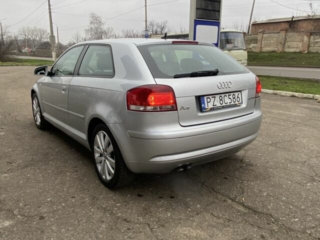 Серый Ауди А3, объемом двигателя 2 л и пробегом 410 тыс. км за 2850 $, фото 5 на Automoto.ua