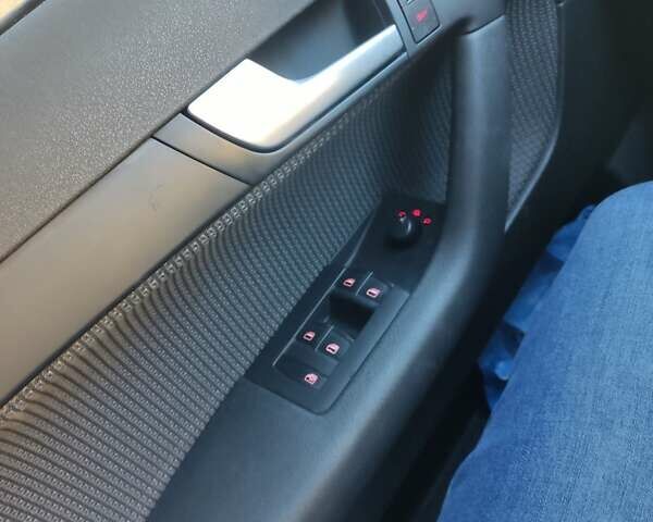 Сірий Ауді А3, об'ємом двигуна 1.6 л та пробігом 204 тис. км за 5600 $, фото 8 на Automoto.ua