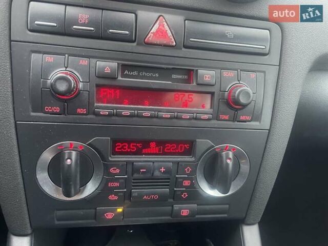 Серый Ауди А3, объемом двигателя 1.97 л и пробегом 293 тыс. км за 5500 $, фото 5 на Automoto.ua