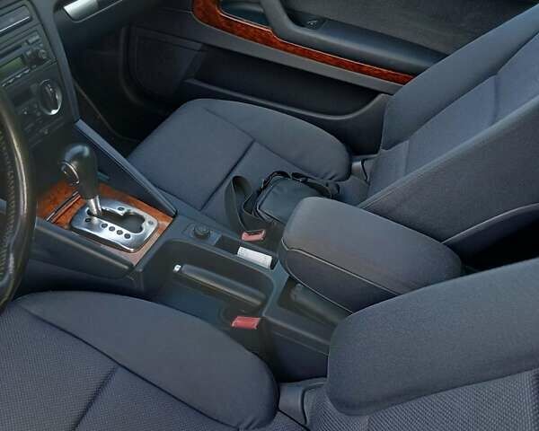 Сірий Ауді А3, об'ємом двигуна 2 л та пробігом 262 тис. км за 5500 $, фото 12 на Automoto.ua
