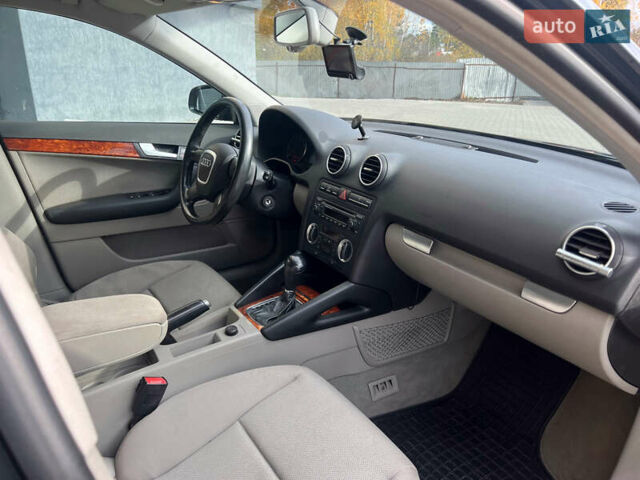 Ауди А3 2004 в Виннице на Automoto.ua Серый Ауди А3, объемом двигателя 2 л и пробегом 186 тыс. км за 7200 $, фото 22 на Automoto.ua