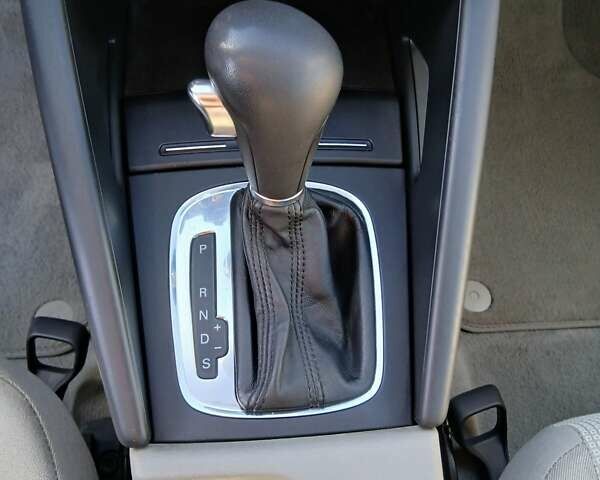 Сірий Ауді А3, об'ємом двигуна 2 л та пробігом 128 тис. км за 6400 $, фото 20 на Automoto.ua