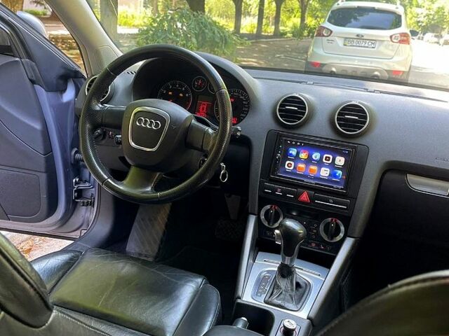 Серый Ауди А3, объемом двигателя 2 л и пробегом 300 тыс. км за 6700 $, фото 1 на Automoto.ua