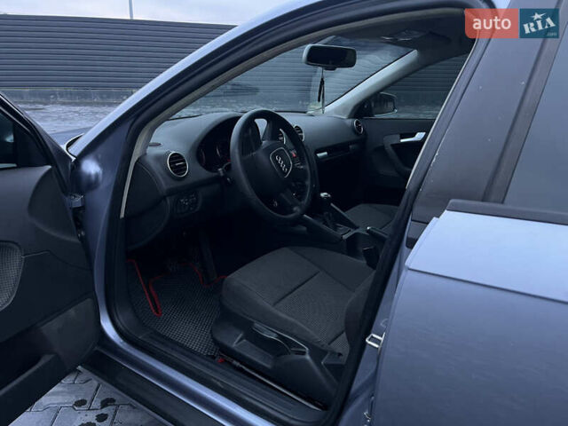 Серый Ауди А3, объемом двигателя 1.97 л и пробегом 302 тыс. км за 6500 $, фото 17 на Automoto.ua