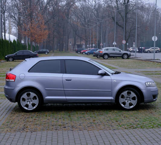 Сірий Ауді А3, об'ємом двигуна 1.6 л та пробігом 212 тис. км за 6300 $, фото 5 на Automoto.ua